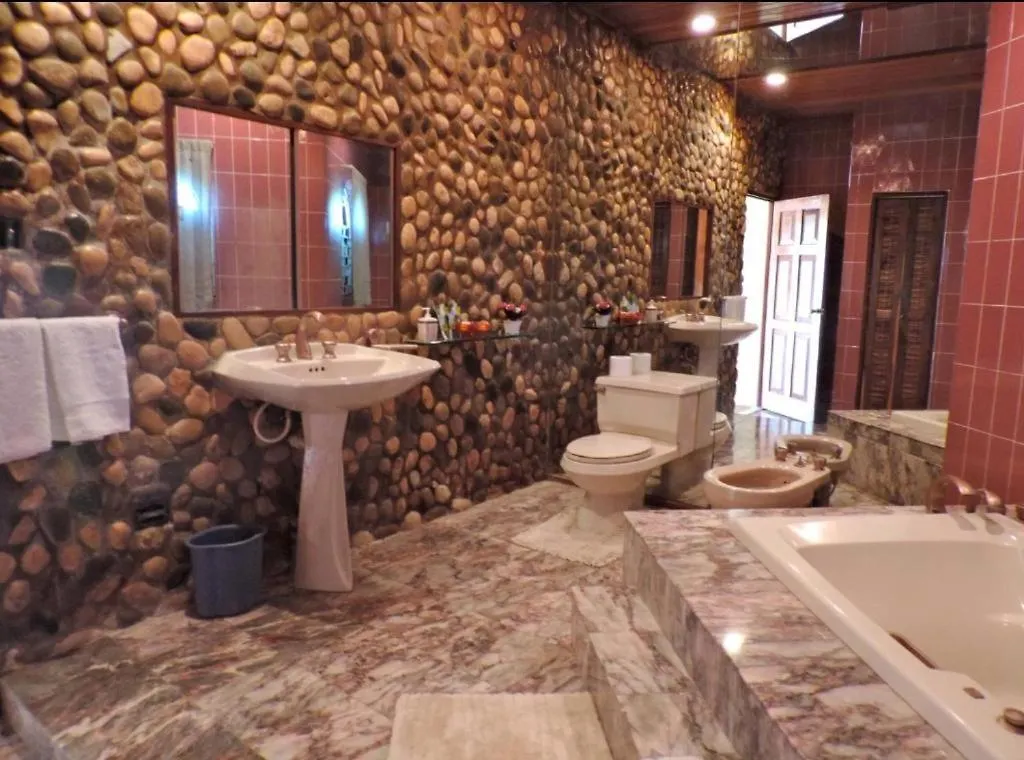 Guest house Rockcliff Villa St Mary