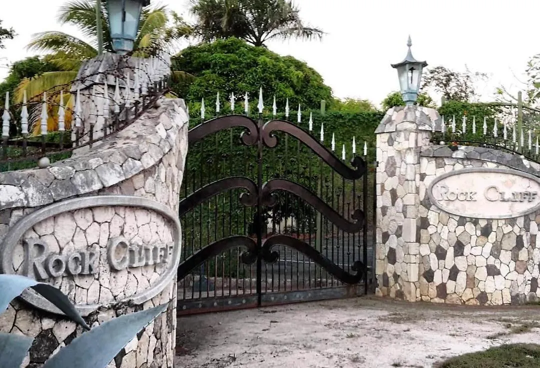 Guest house Rockcliff Villa St Mary Jamaica